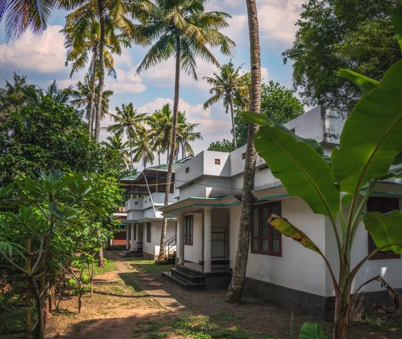 Secret Paradise Farm Cottages Varkala India