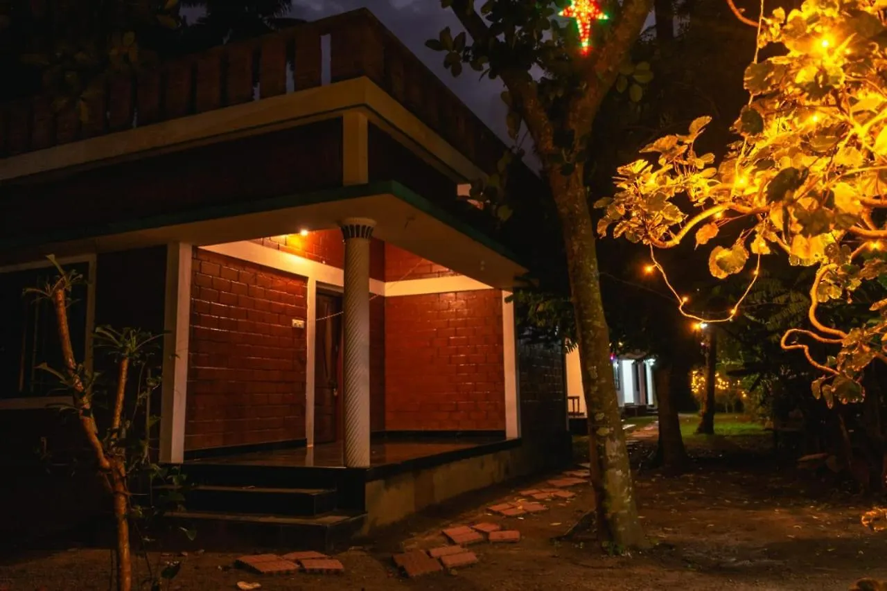 Secret Paradise Farm Cottages Varkala